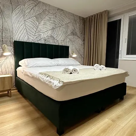 Loky アパート コシツェ