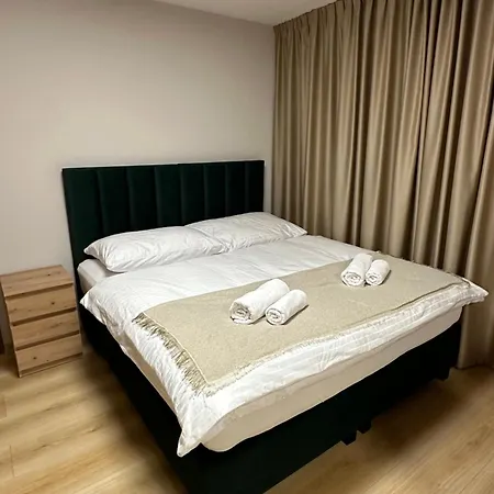 Loky Apartman *